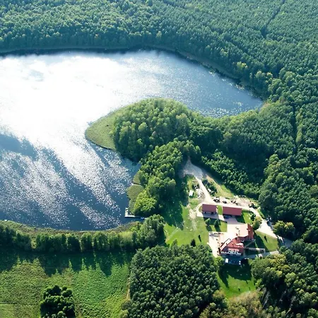 Kwatera Myśliwska Czarne Pensjonat 3*