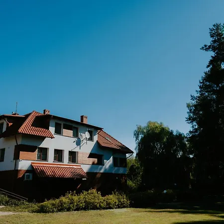 Kwatera Myśliwska Czarne *