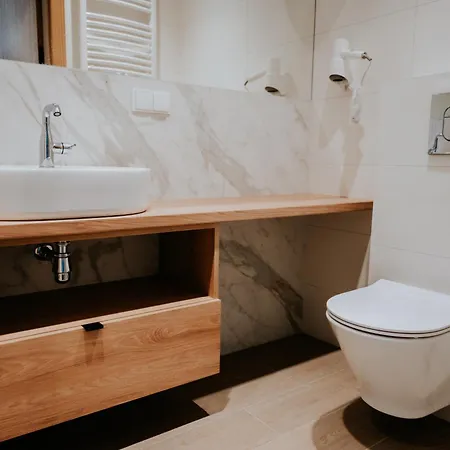 Kwatera Myśliwska Czarne Pensjonat Karszanek