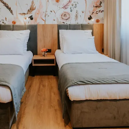 Kwatera Myśliwska Czarne 3*