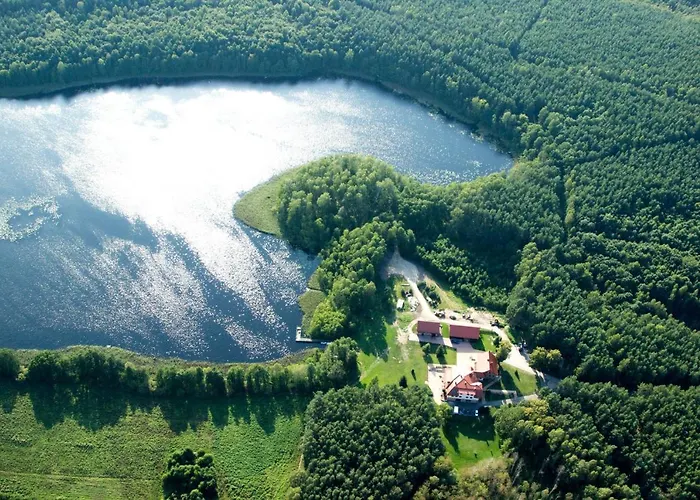 Kwatera W Lesniczowce Czarne Penzion 3*