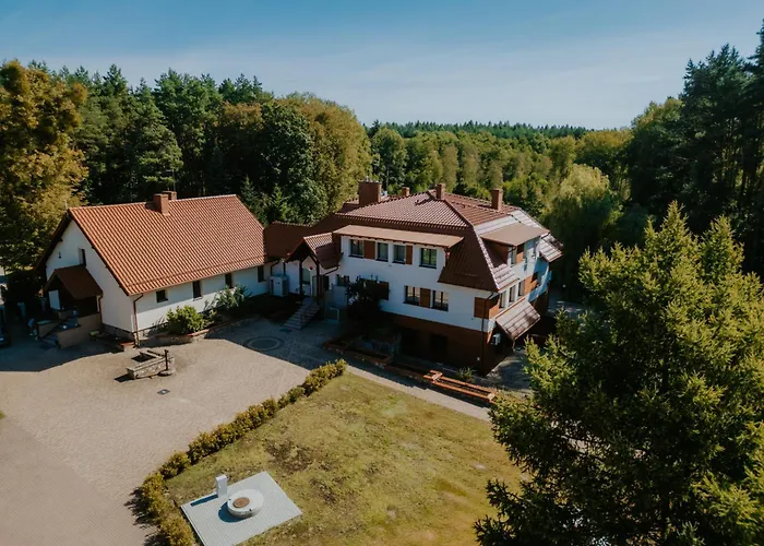 Kwatera W Lesniczowce Czarne Penzion