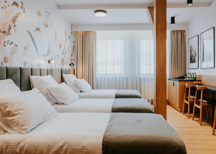 Kwatera W Lesniczowce Czarne Penzion 3*