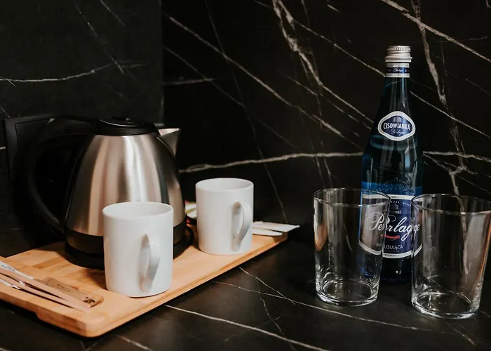 Kwatera W Lesniczowce Czarne Penzion 3*