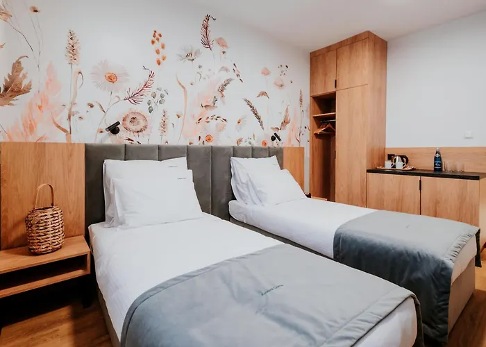 Kwatera W Lesniczowce Czarne 3* Karszanek